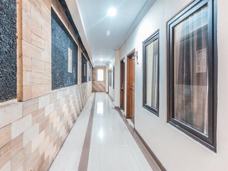 Oyo 1667 Wisma Lux Barkah Yakarta Pasillos foto