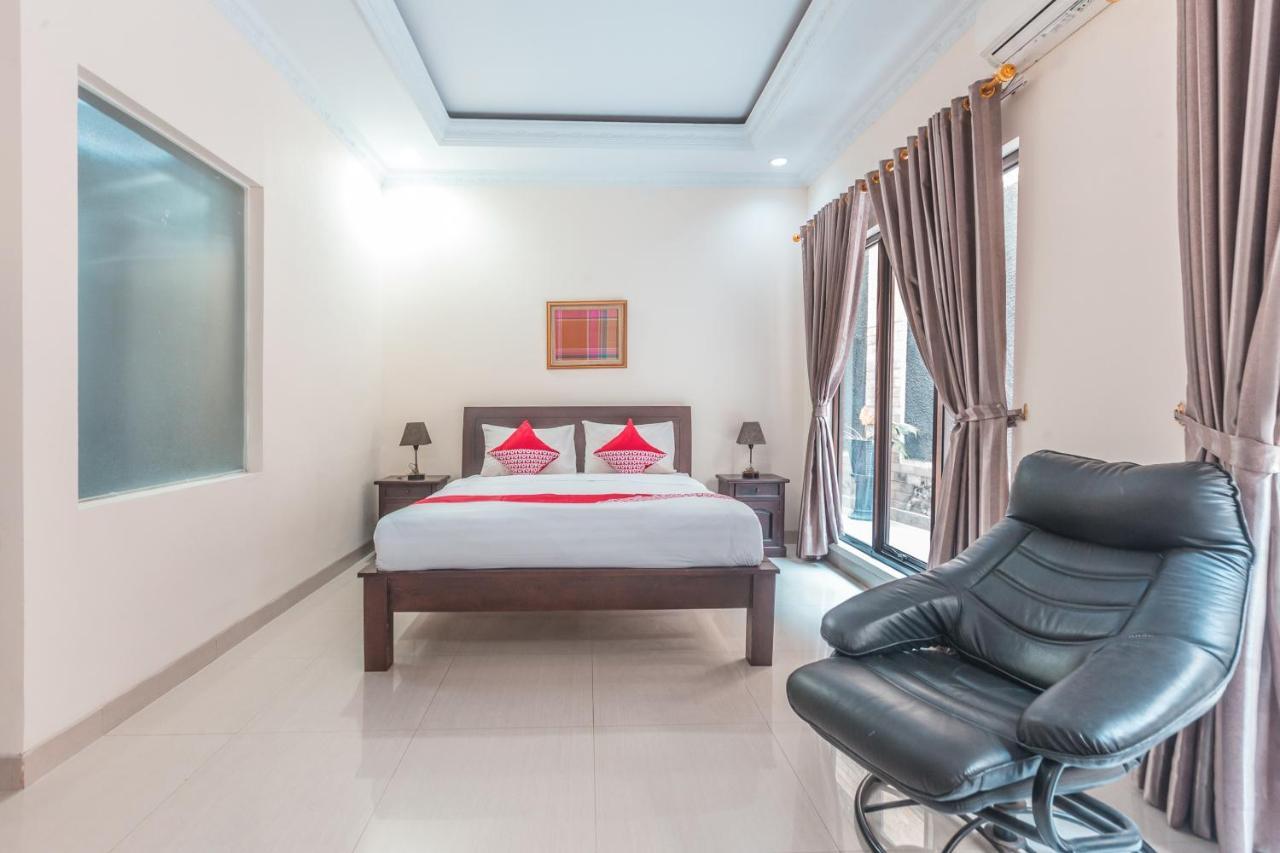 Oyo 1667 Wisma Lux Barkah Yakarta Exterior foto